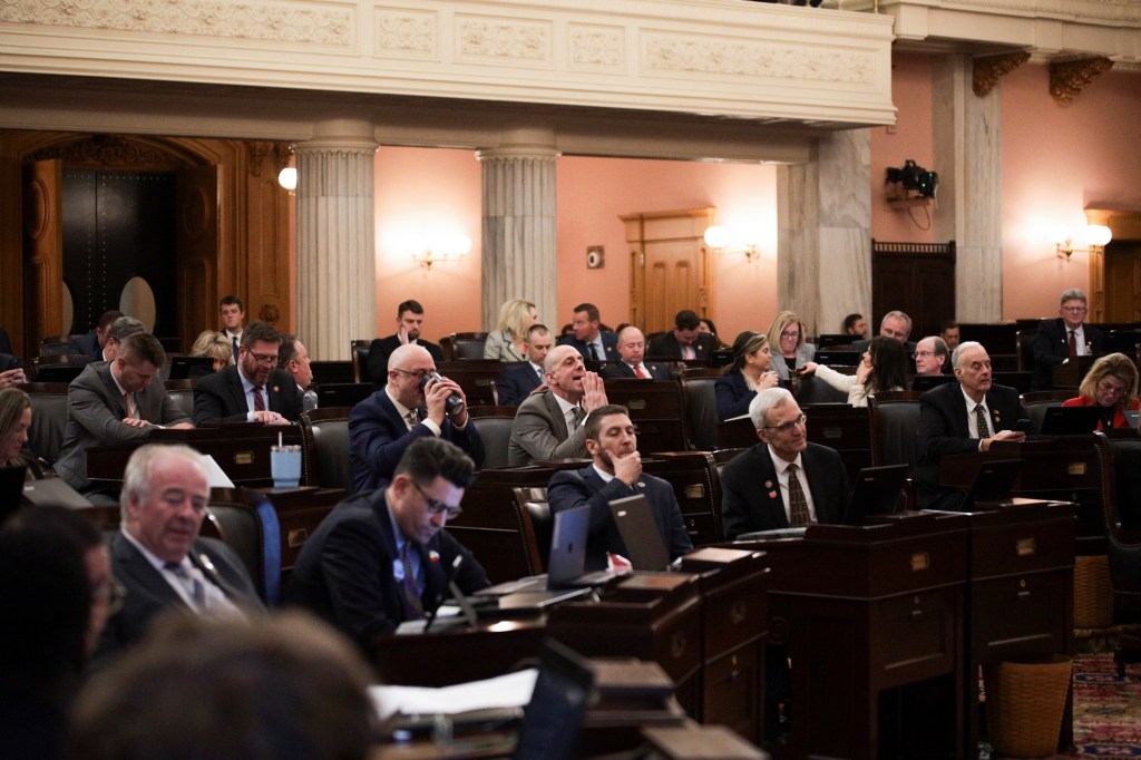 Ohio Senate Overrides Republican Gov. Mike DeWine’s Veto Of Bill That ...