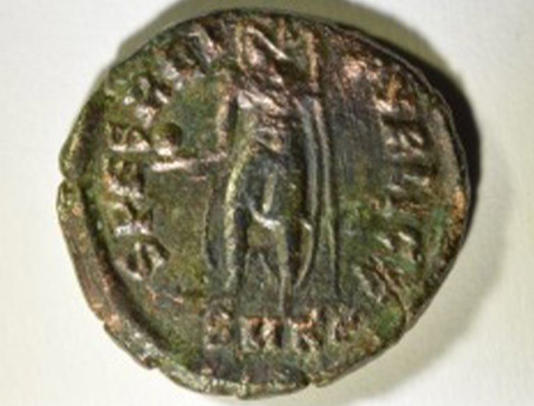 Αρχαίο οινοπωλείο ηλικίας 1.600 ετών ανακαλύφθηκε στην Ελλάδα – Το «ξαφνικό γεγονός» που το ισοπέδωσε και το μυστήριο με τα διάσπαρτα νομίσματα