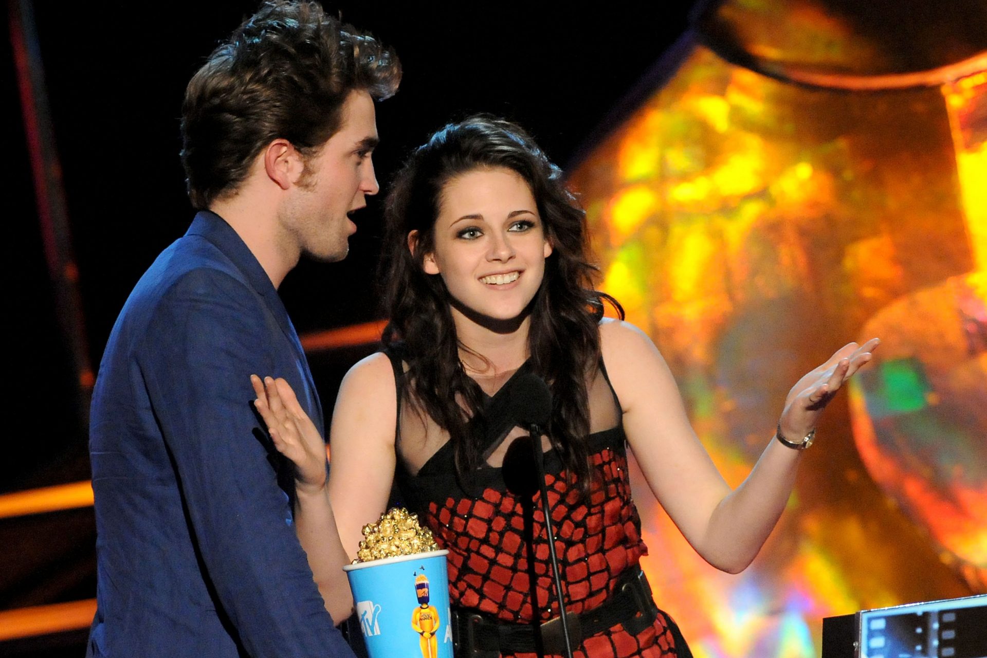 <p>Merita una menzione speciale la consegna del premio al miglior bacio agli MTV Movie Award 2009, quando hanno finto di volersi baciare ma, all'ultimo momento, non l'hanno fatto e si sono ringraziati a vicenda. Una scena indimenticabile.</p>