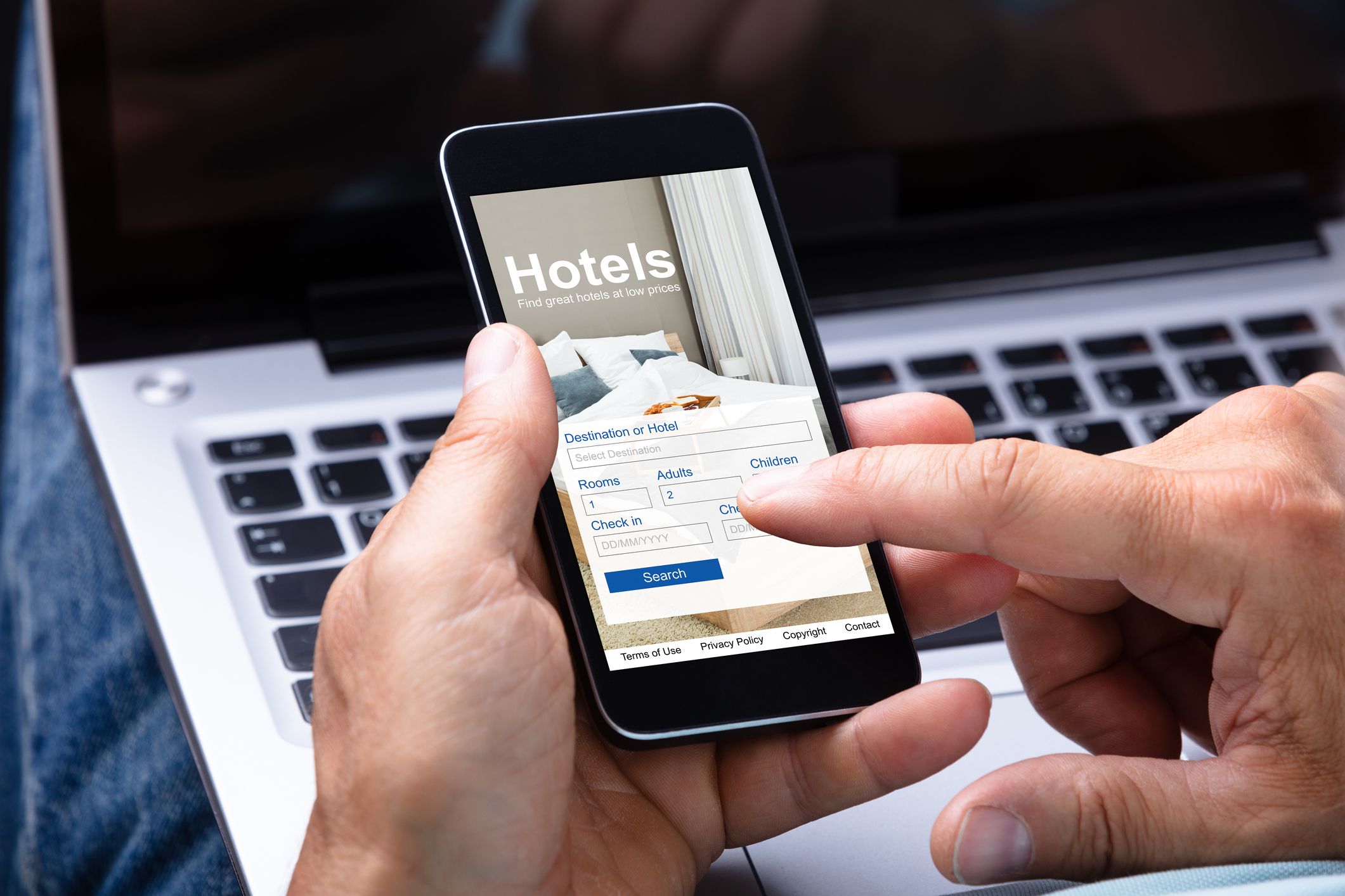 A <a href="https://www.nerdwallet.com/article/travel/is-it-cheaper-to-book-hotel-last-minute"> recent study by NerdWallet</a> took a look at over 2,500 hotel room rates throughout 2019, 2020, and then the first half of 2021. These hotels were plotted out across the globe, had a wide variety when it came to the class and brand, and then the room rates themselves were compared for nights 15 days out vs. four months out. <p>As often as 66% of the time, the hotel rooms were cheaper when booked 15 days out vs. four months out. Then, the disparity ended up being even more noticeable in 2021, where folks had an even better chance at scoring a deal through booking a hotel room last-minute. Those same rooms that NerdWallet’s team analyzed from 2021 ended up being cheaper 73% of the time when they were booked 15 days out vs. four months out. </p><p><b>Related: </b><a href="https://blog.cheapism.com/hostel-vs-hotel-according-to-redditors/">Hostel vs. Hotel: Why Redditors Are Ditching Hostels and Airbnbs for Hotels</a></p>