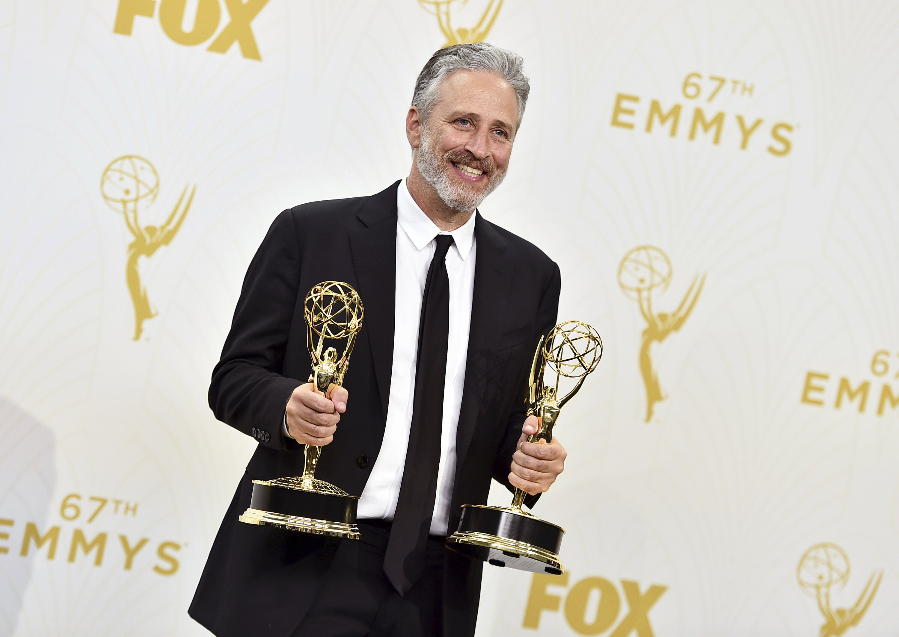 'Daily Show' Trolls Jon Stewart Over Return With Hilarious Reminder