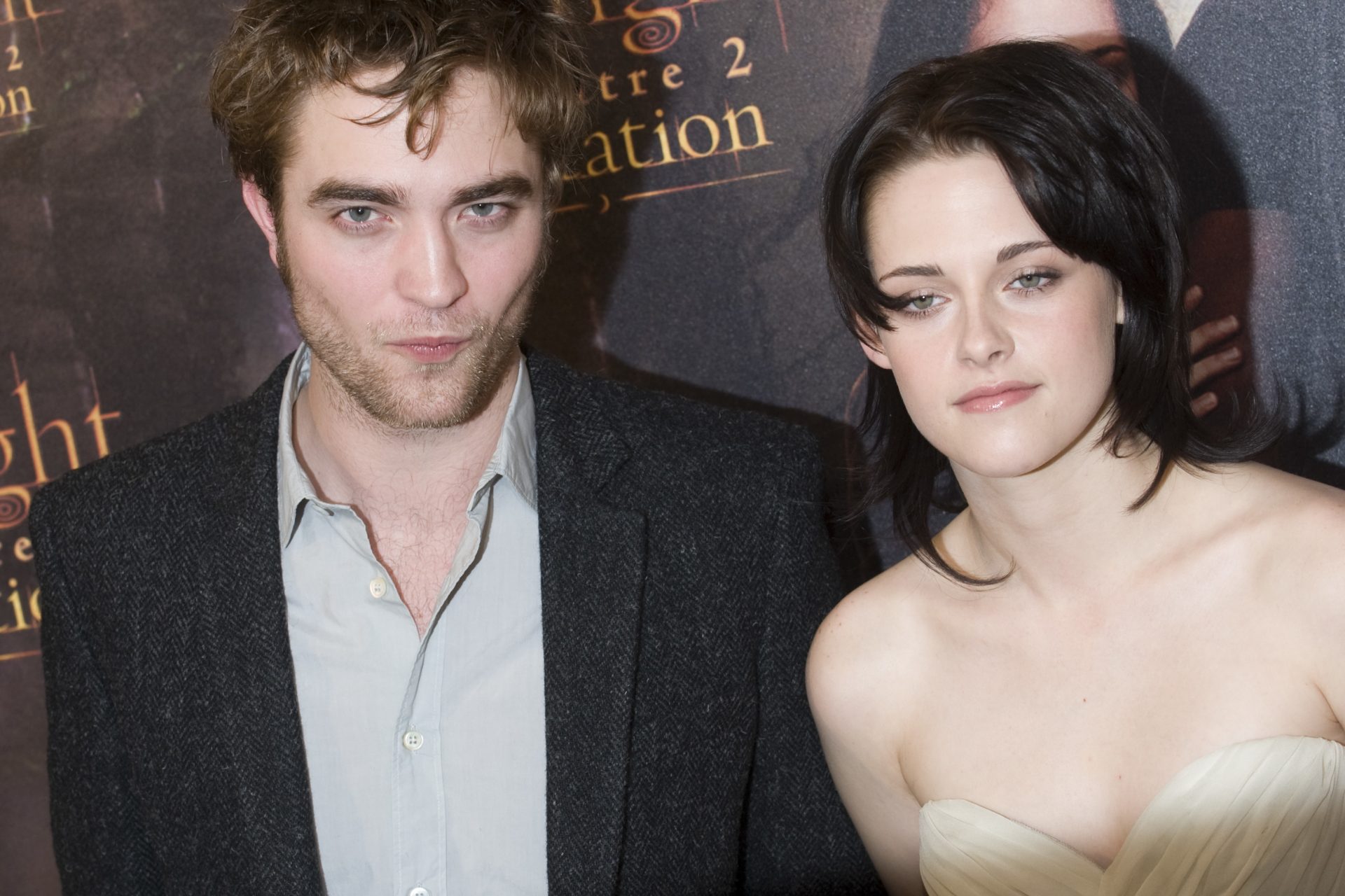 <p>Era l'estate del 2009 e ormai tutti sapevano che Edward e Bella stavano insieme anche nella vita reale. Una coppia giovane, milionaria e famosa che se la spassava tra concerti, uscite con gli amici e feste varie.</p>