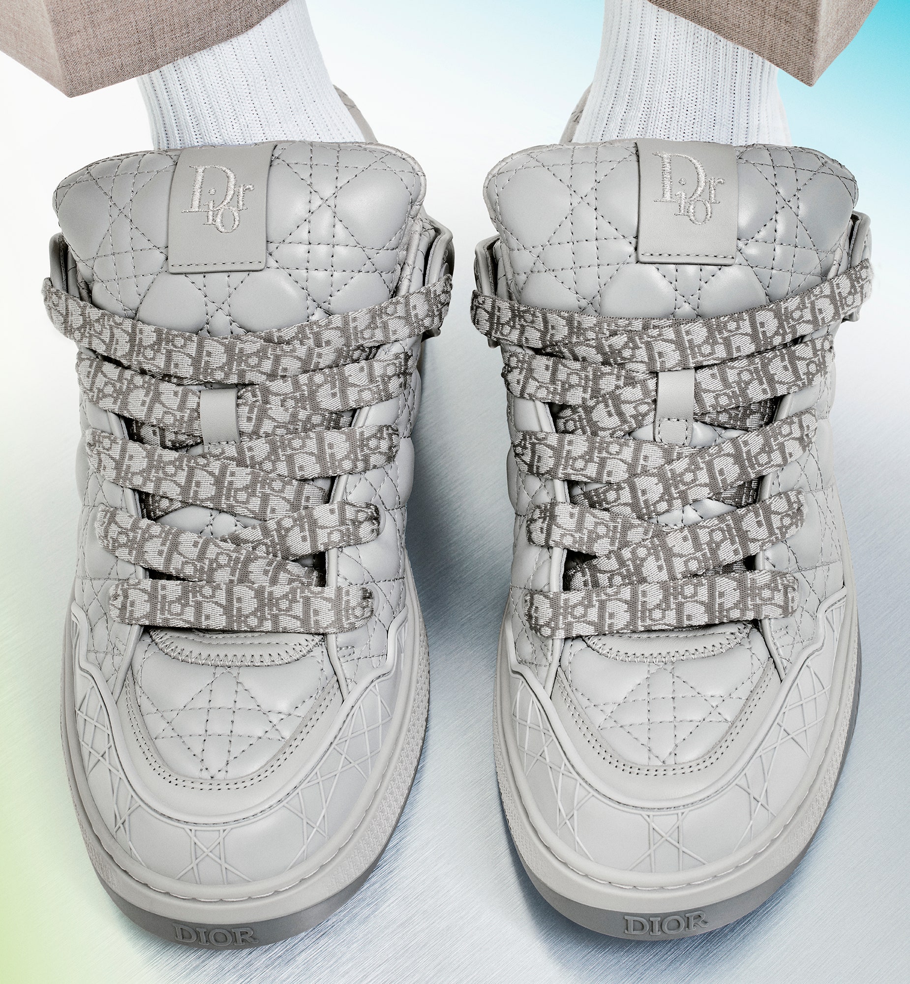 dior b9s: así son las nuevas zapatillas de lujo edición limitada de la maison