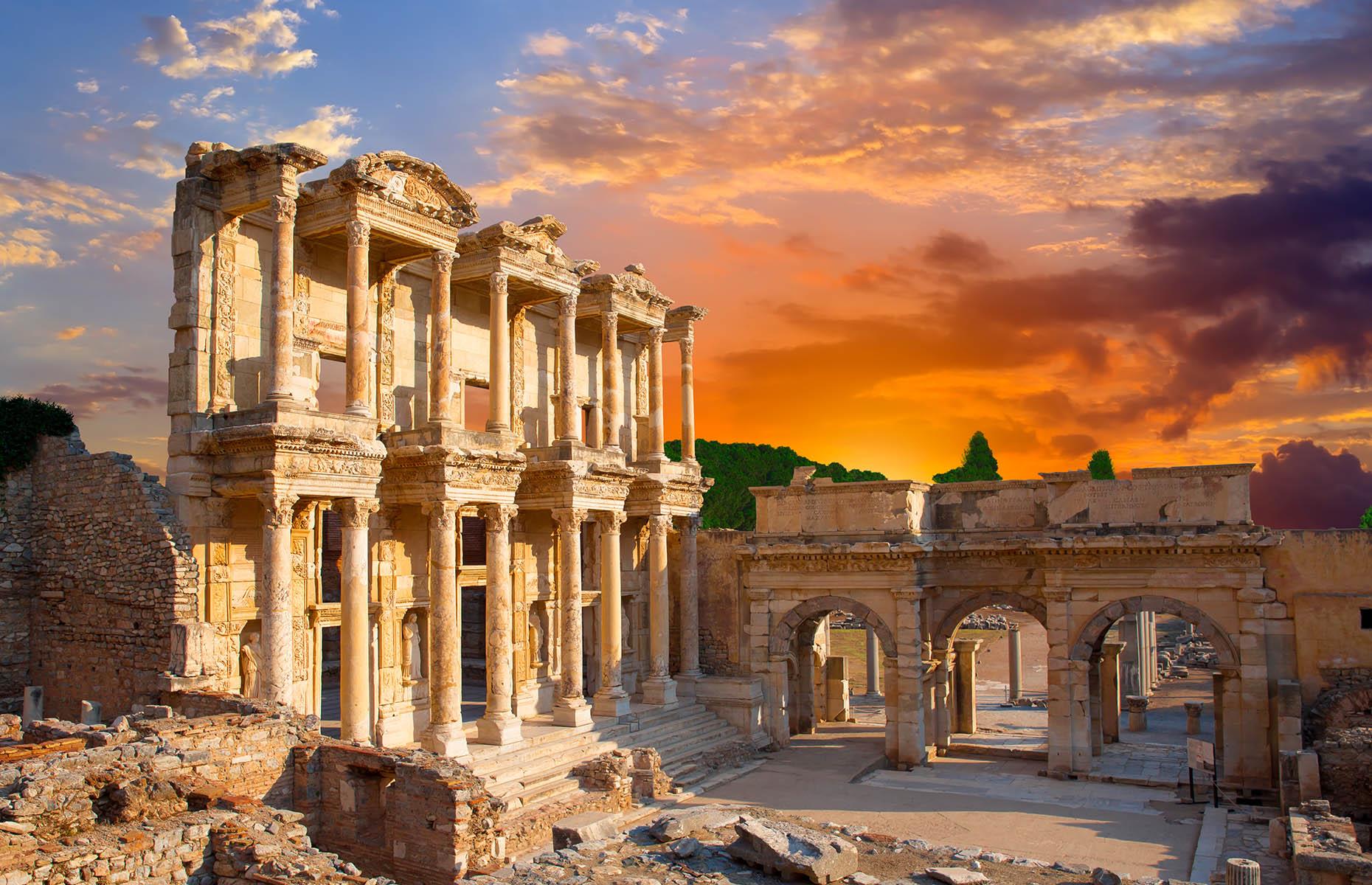 Must-visit destinations for lovers of ancient history