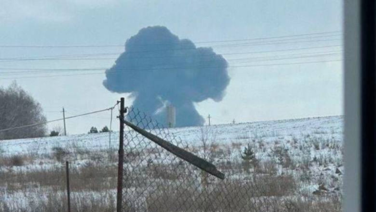 medio ruso reporta hallazgo de las cajas negras del avión de moscú estrellado cerca de ucrania