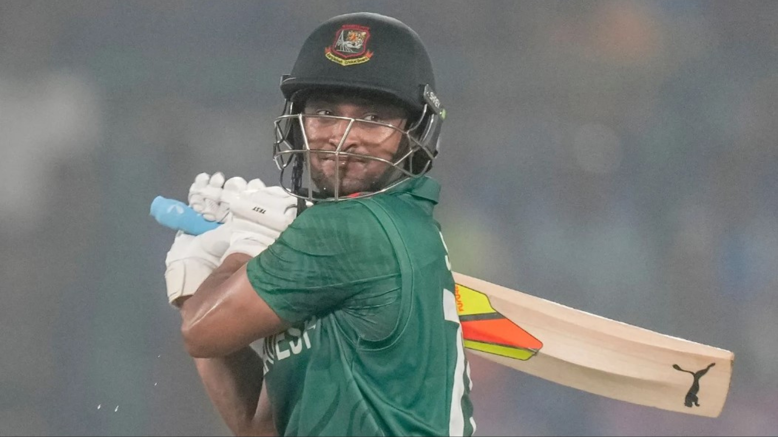 android, shakib al hasan diagnosed with retinal condition in left eye, will continue to play cricket