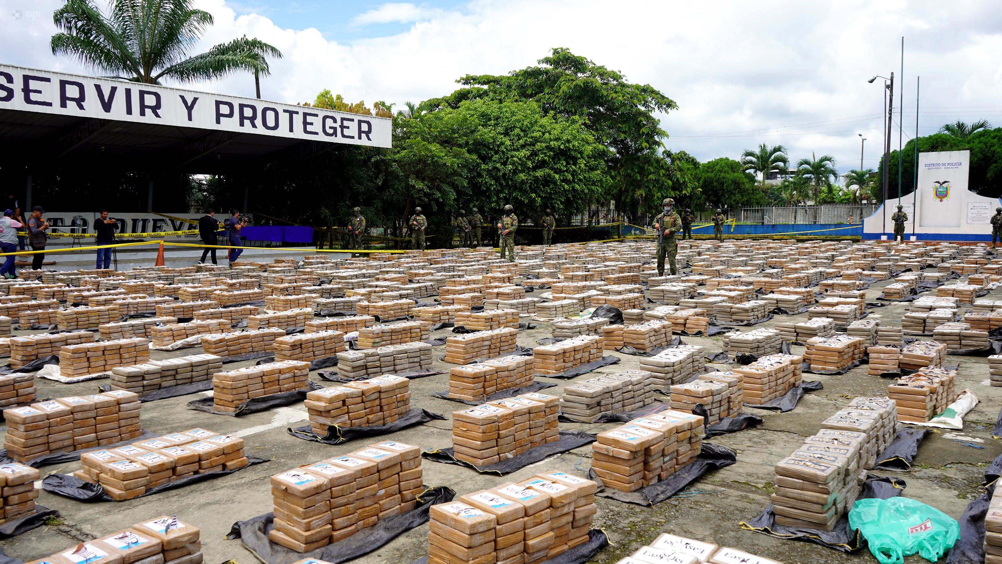 ¿qué pasó con las casi 22 toneladas de droga decomisada en una finca de vinces?