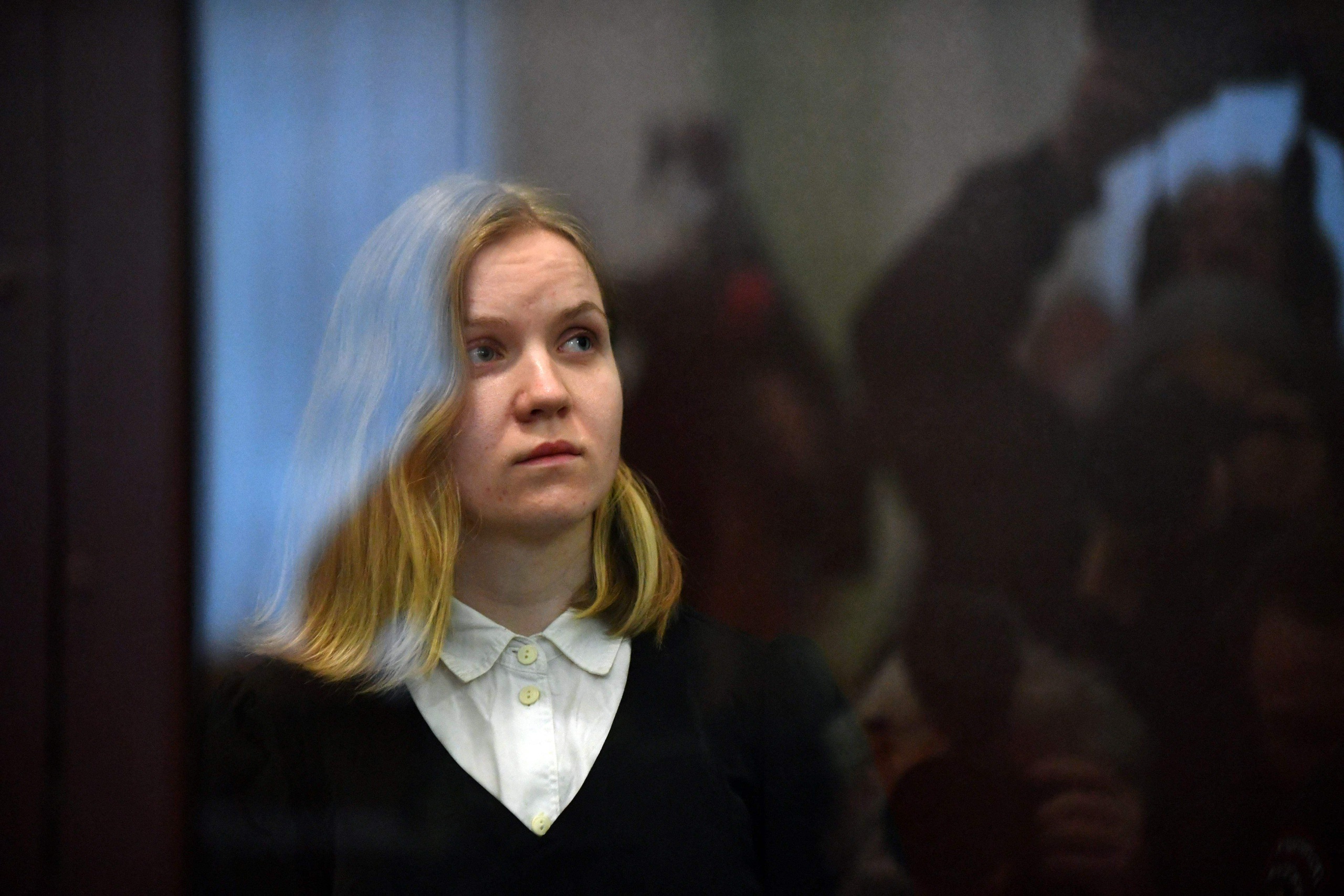 nainen tuomittiin sotabloggaajan murhasta 27 vuoden vankeuteen pietarissa