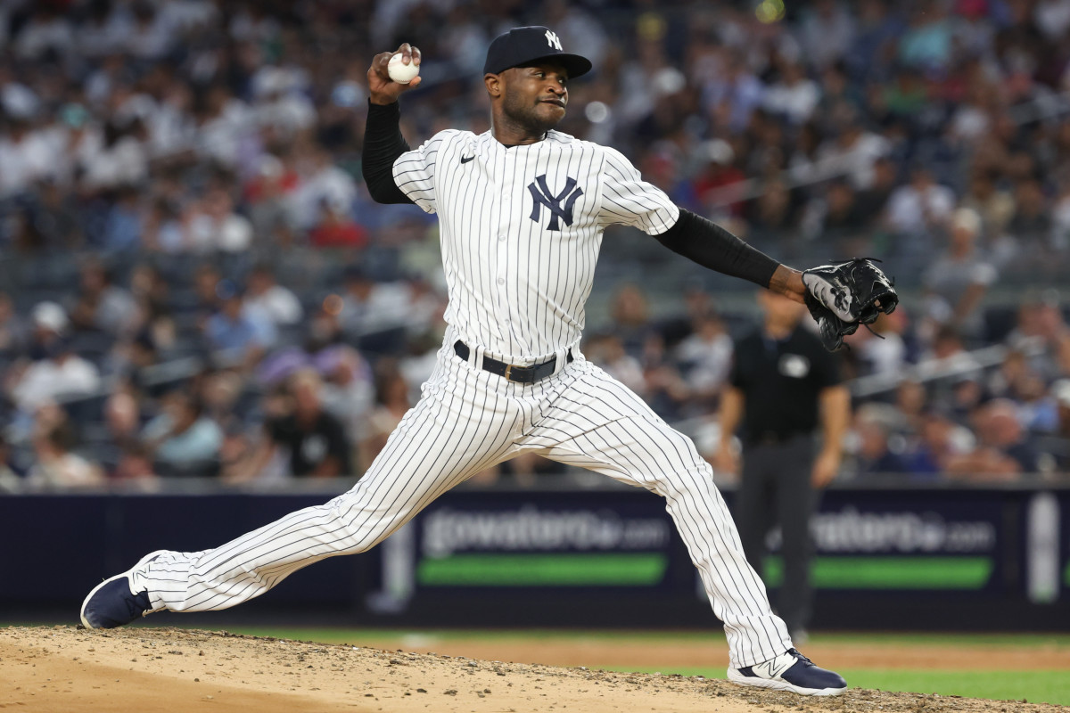 mets reportedly pursuing yankees former pitcher