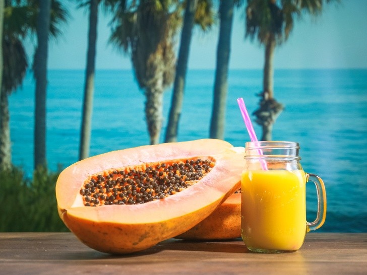 cómo desintoxicar tu organismo con papaya y piña, y reducir tallas