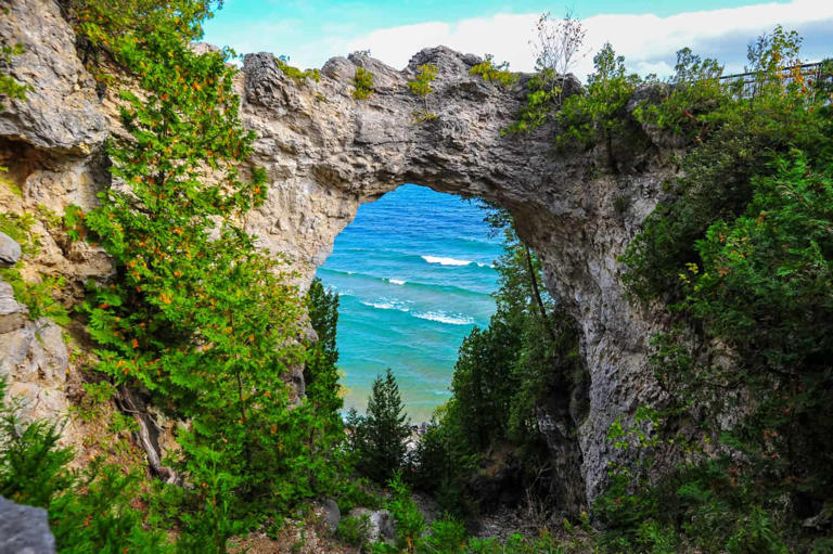 The 7 Most Beautiful Places to Live In Michigan That Are Still Affordable