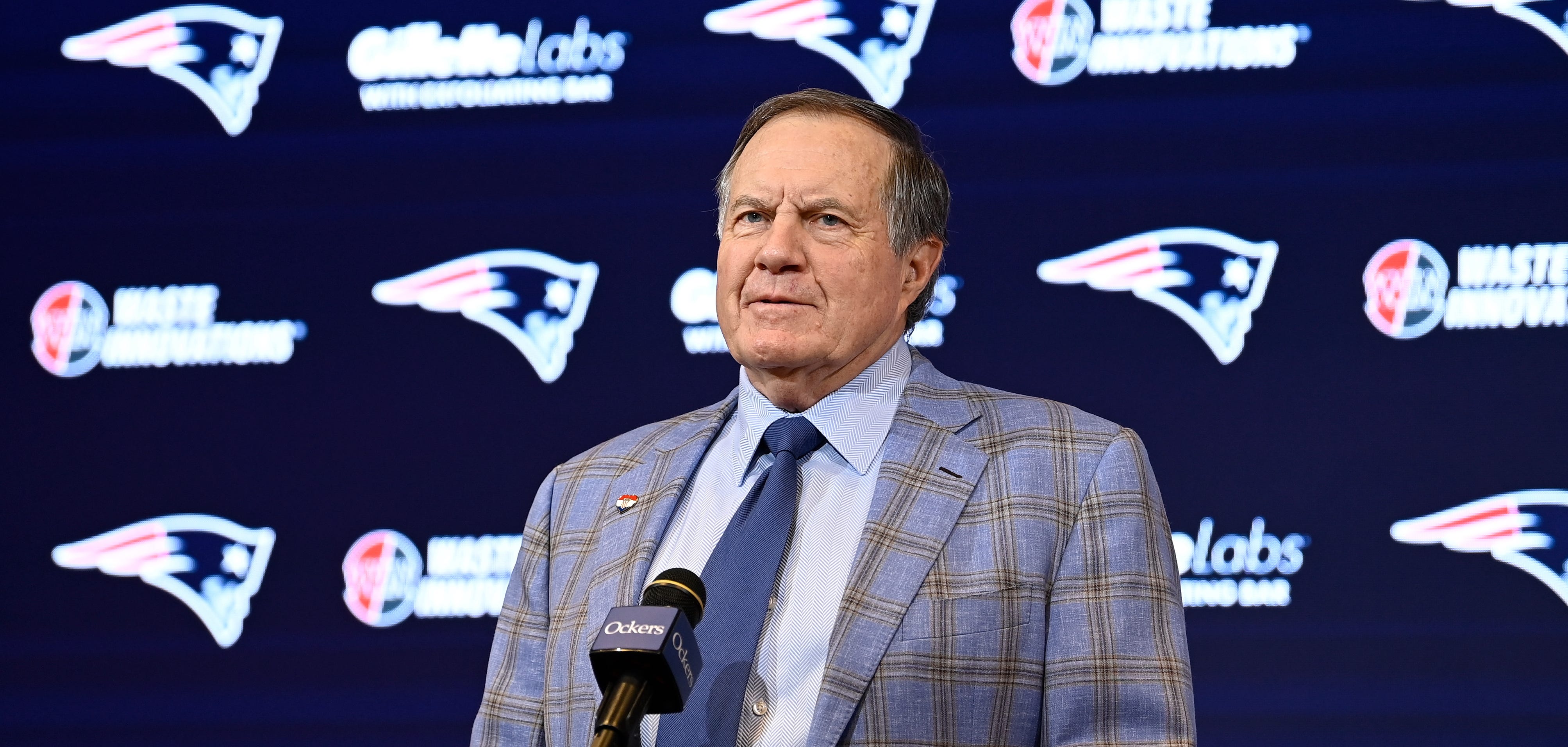 NFL Fans Made So Many Jokes After Bill Belichick Didn't Land The ...