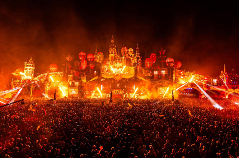 Tomorrowland Drops 2024 Lineup With More Than 400 Artists, Including