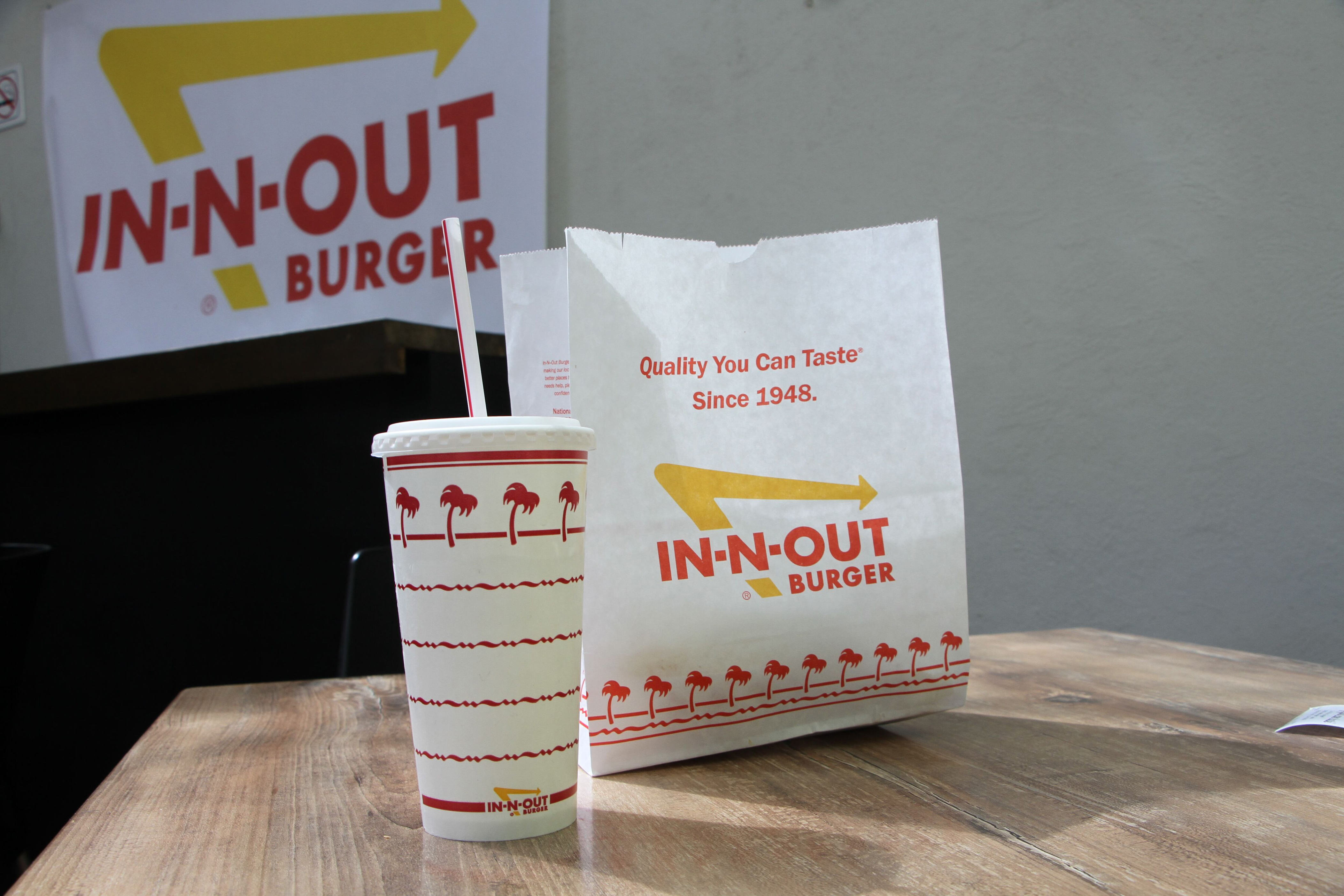 in-n-out burger no llegará a méxico; descubre cuál es la razón