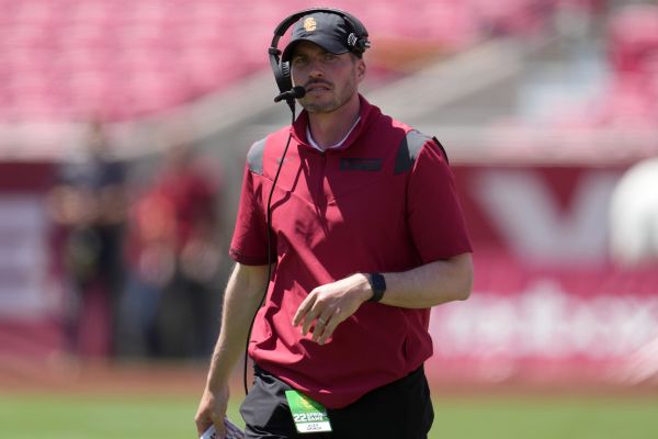 Sources: Wisconsin Hiring Ex-USC DC Alex Grinch As Safeties Coach