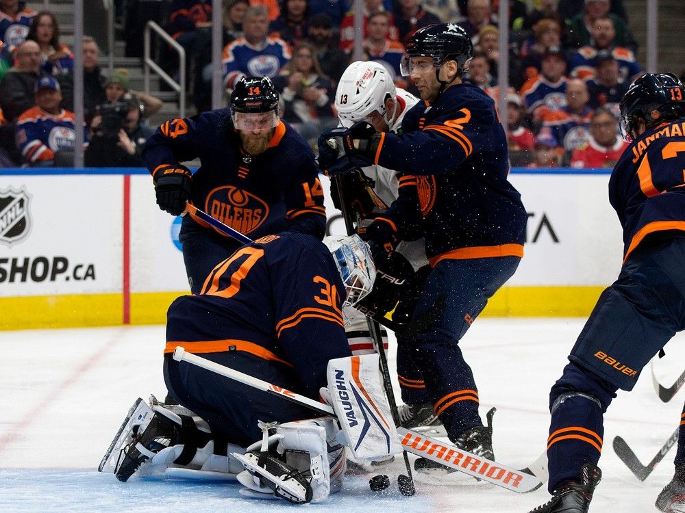 Calvin Pickard Shuts Out Chicago As The Edmonton Oilers Win Their 15th ...