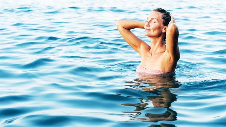 soğuk suda yüzmek menopoza iyi geliyor
