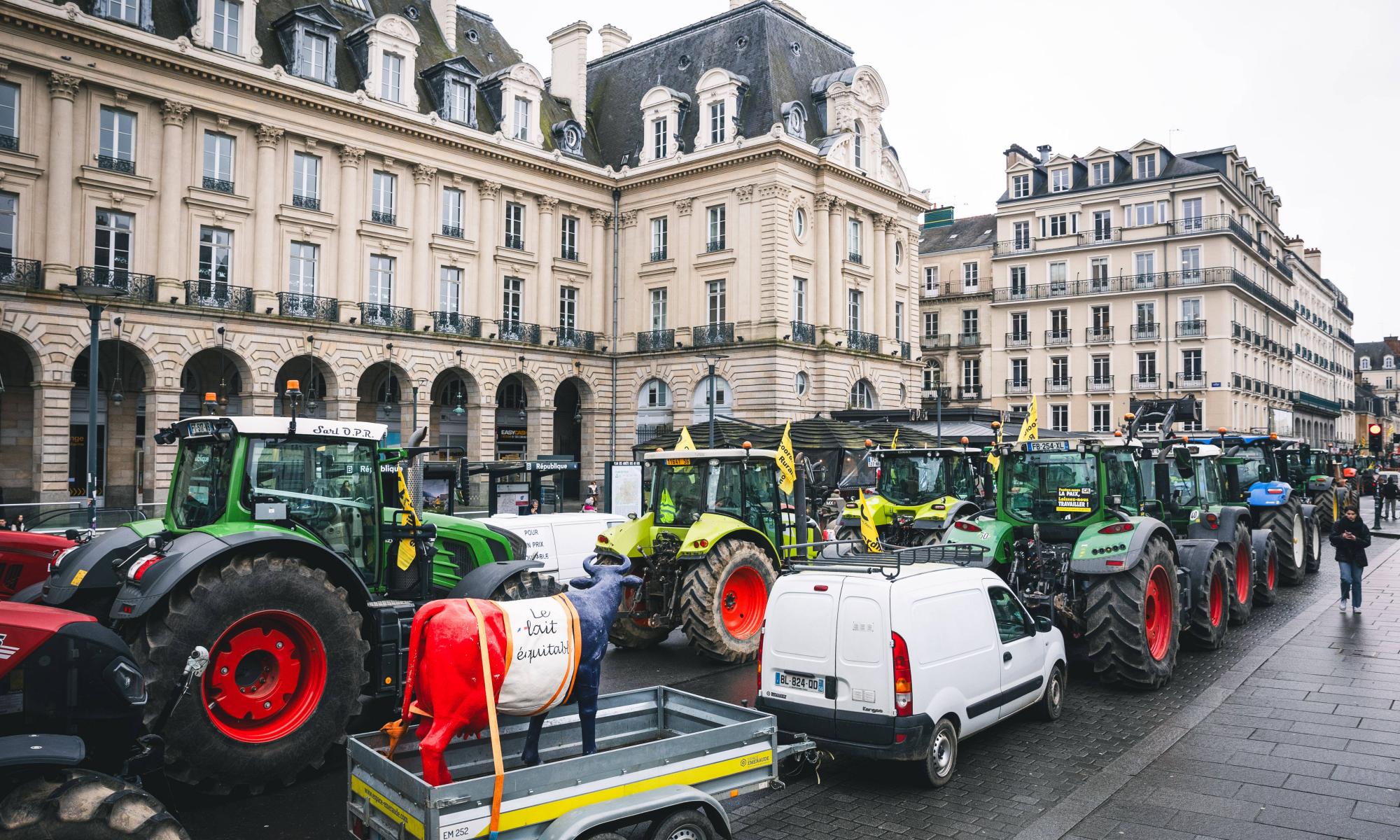 ‘the world is changing too fast for us’: organic farmers on urgency of french protests