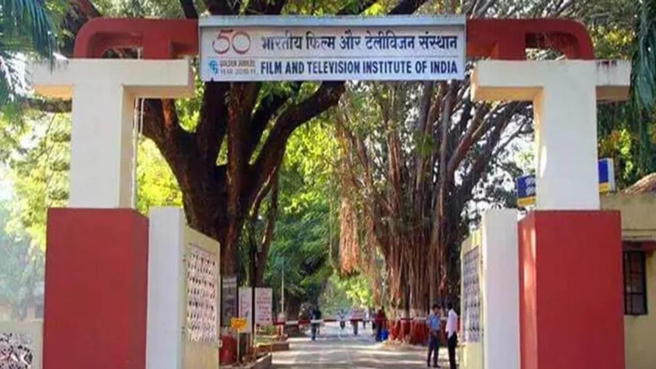 Over 300 FTII Alumni Condemn Attack On Students Decrying Babri Masjid ...