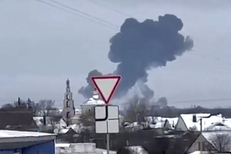 ukraine and russia trade accusations over fatal plane crash
