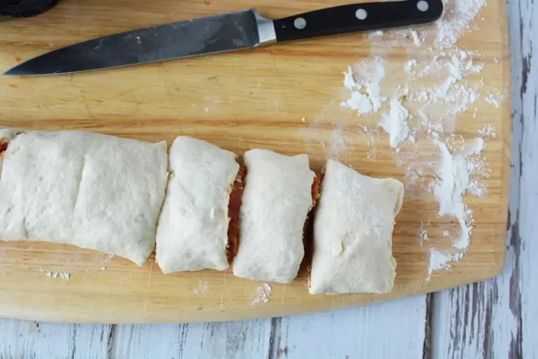 Make This Pepperoni Pizza Roll Casserole For An Easy Dinner 4434