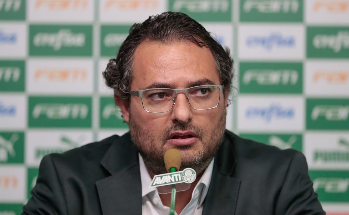 alexandre mattos pode deixar o vasco após 45 dias para assumir outro grande projeto no futebol brasileiro