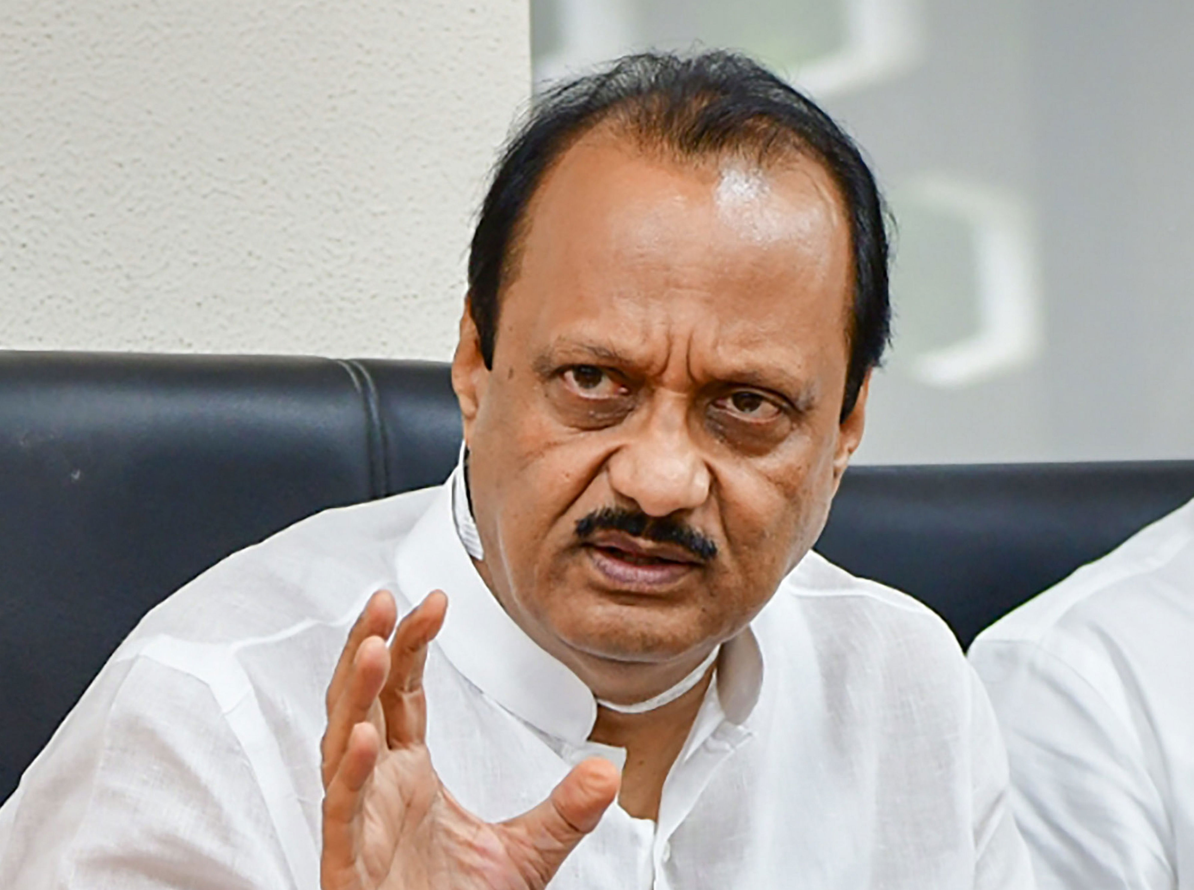 ncp chief ajit pawar discusses contentious madha and nashik seats with party workers