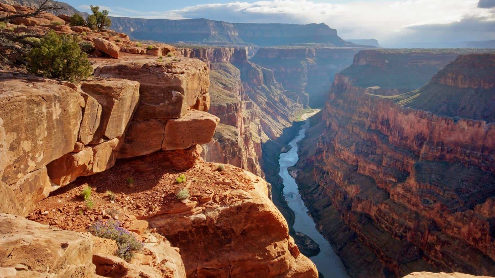 <p>The United States is home to so many natural wonders. There are great canyons, lakes, and mountains across the entirety of the country. With so many natural wonders, there’s plenty to explore in the comfort of your own country. So, why not start planning your next road trip to the next natural wonder?</p>