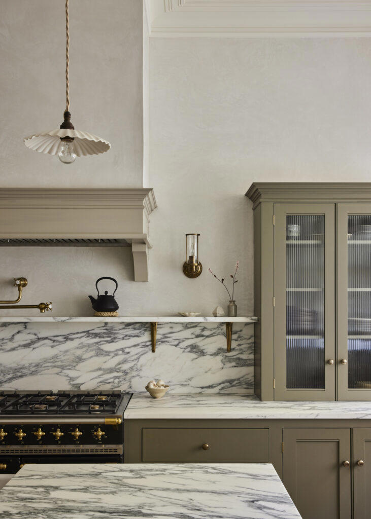 7 of the Best Kitchen Backsplash Trends of 2025