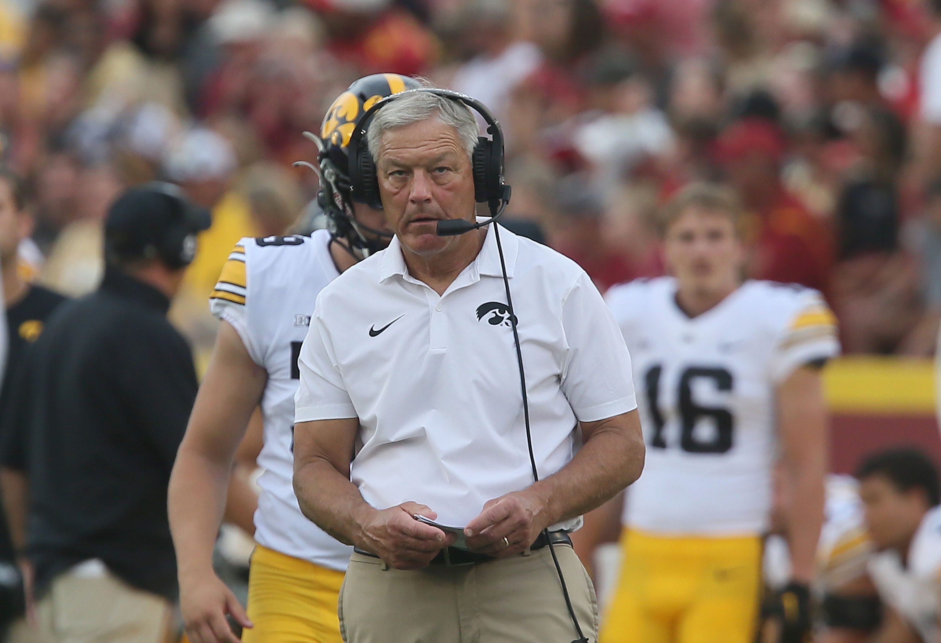 former duke oc kevin johns reportedly interviewing for iowa hawkeyes' position