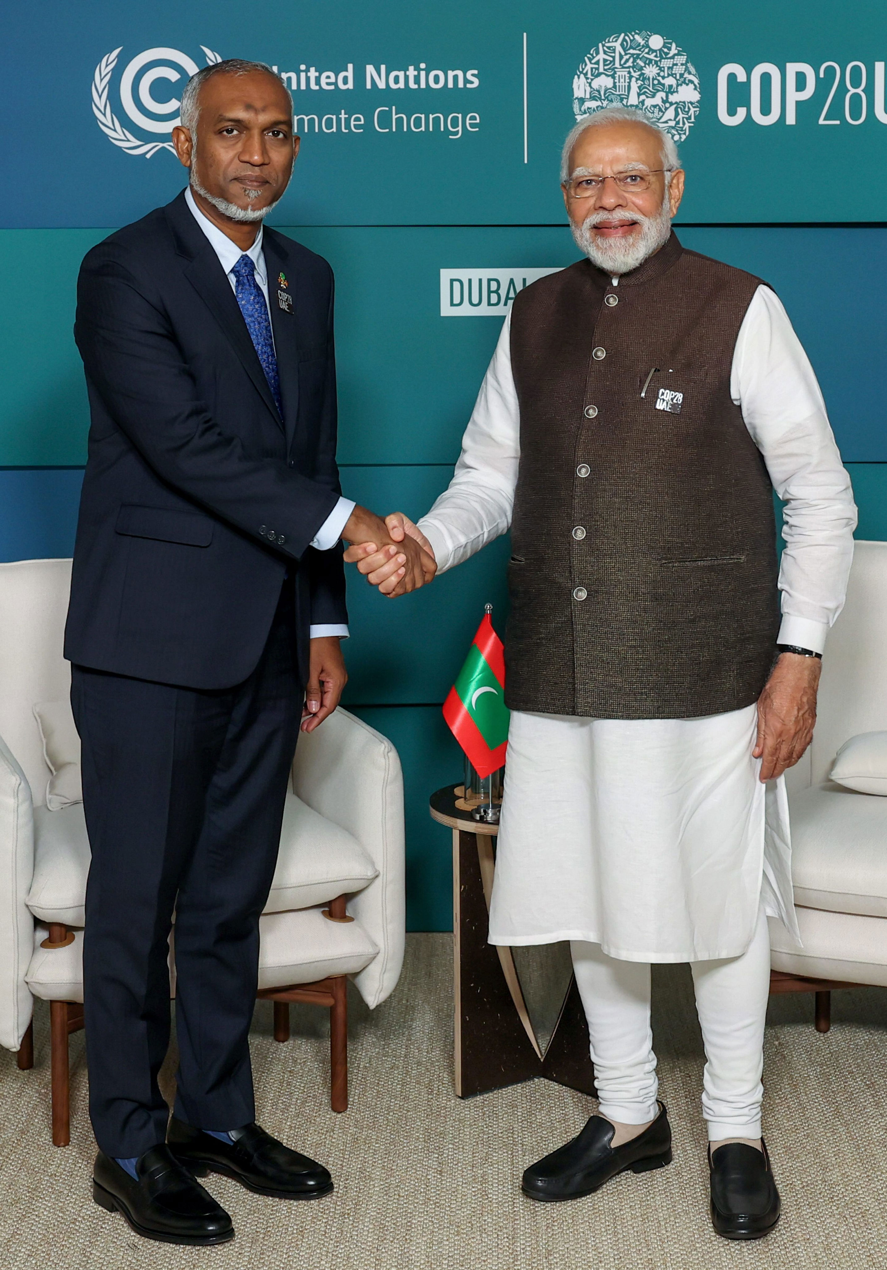 leaving diplomatic row behind, maldives president wishes india on republic day
