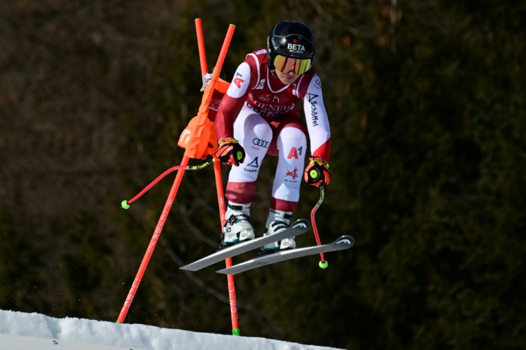 ski alpin: venier remporte la 1ère descente de cortina, shiffrin se fait peur