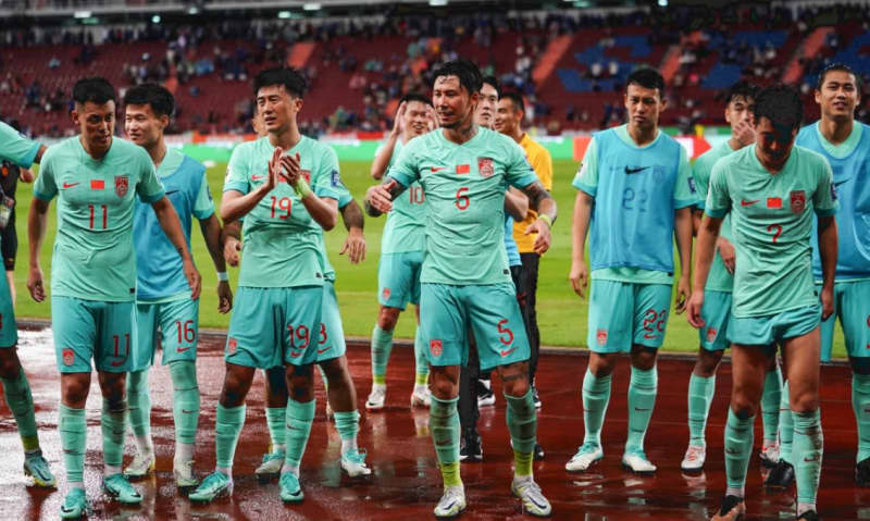 中国、屈辱の0ゴールでアジアカップ敗退…「中国人審判が中国サッカーの名誉を守る」と地元紙が報じるワケ