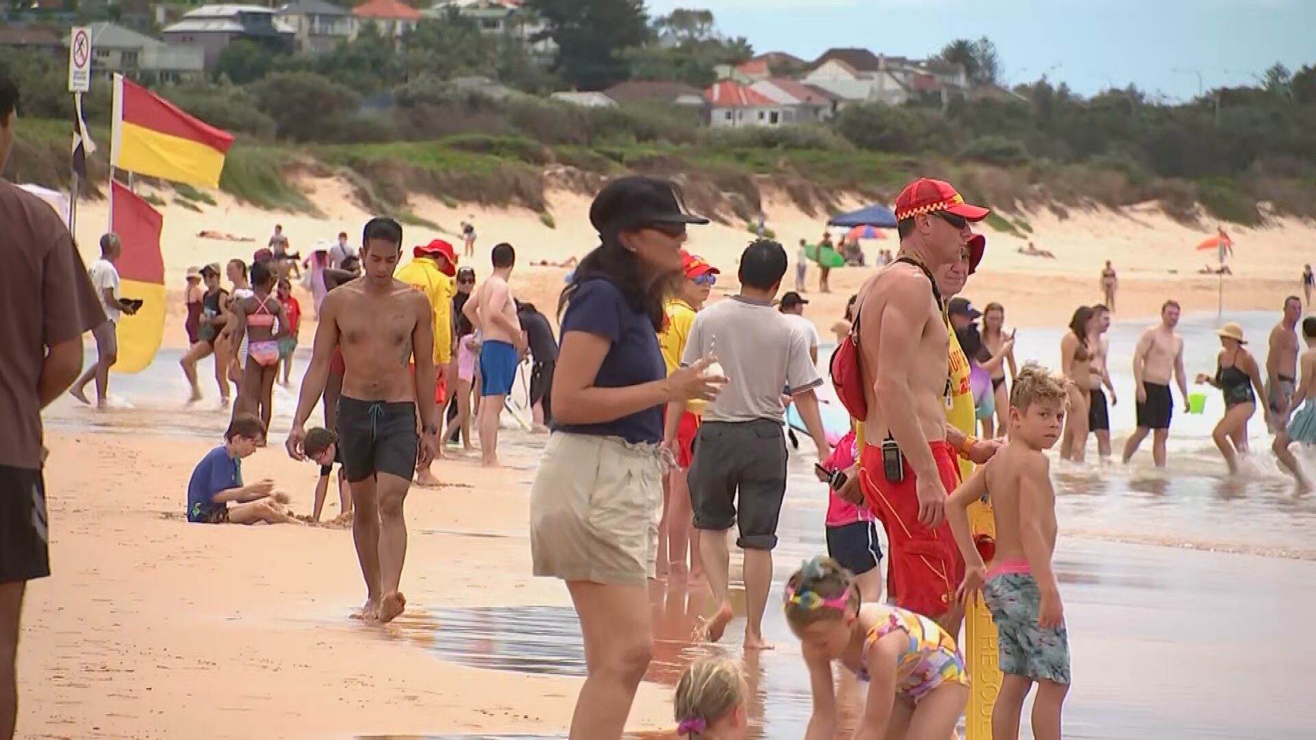 mass rescue after 150 people swept out to sea on australia day