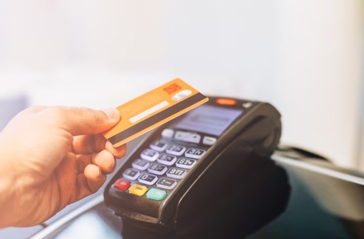 ¿qué pasa si dejo de usar mi tarjeta de débito o crédito? aprende a cancelarla con 5 pasos