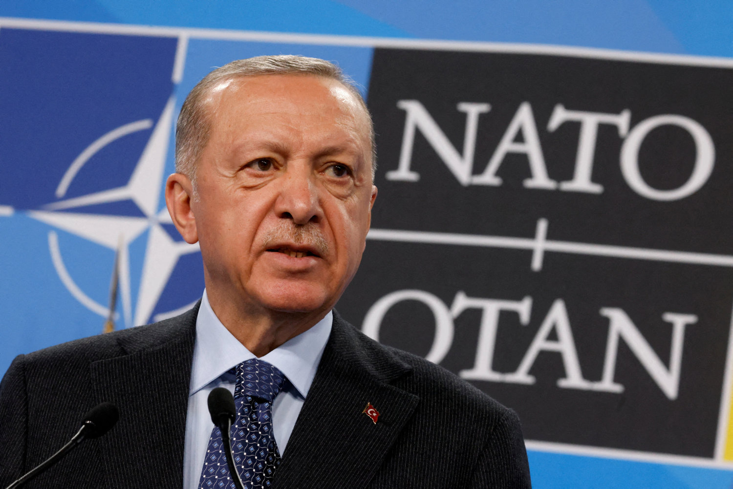 pentagon: usa godkender muligt salg af f-16-fly til tyrkiet