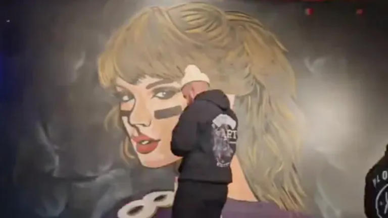 Taylor Swift Wearing Baltimore Ravens' Lamar Jackson Jersey?