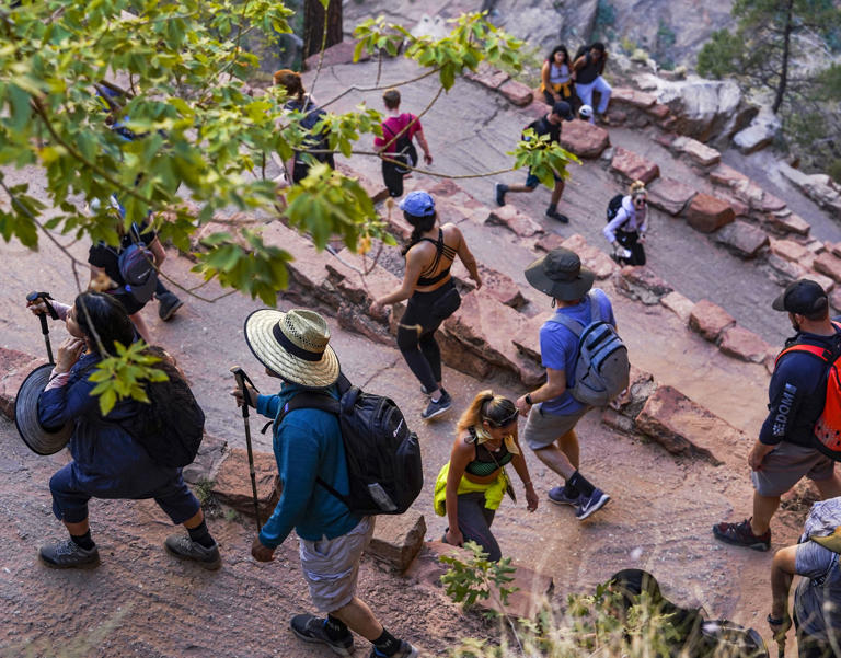 Hiker dies near Angels Landing at Zion National Park