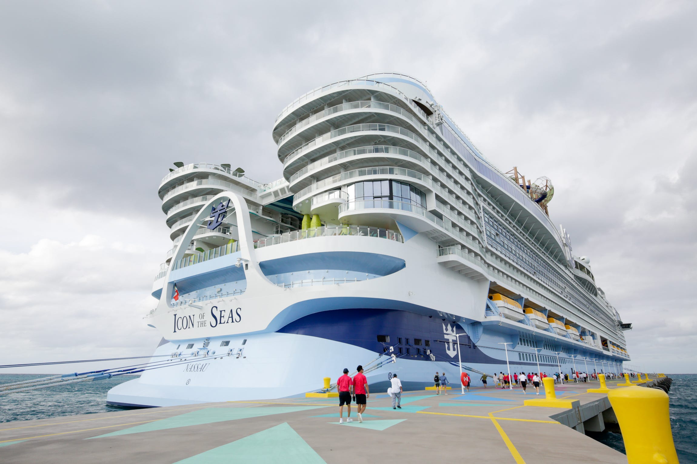 <ul class="summary-list"><li><a href="https://www.businessinsider.com/icon-of-the-seas-wonder-of-the-seas-royal-caribbean-2024-1">Royal Caribbean's Icon of the Seas</a> will begin its first seven-night sailings in January </li><li>The new world's largest cruise ship has unprecedented features like a six-slide water park.</li><li>These are the nine things travelers should know about what it's like on the new mega-ship.</li></ul><p>I was one of the first guests to sail on <a href="https://www.businessinsider.com/things-about-royal-caribbean-icon-of-the-seas-2024-1">Royal Caribbean's newest <strong>vessel</strong>: The $2 billion Icon of the Seas</a>, the world's largest cruise ship.</p><p>Yes, it was giant. Yes, I've never seen anything like it. And yes, it was a sensory overload. (I think I need a vacation from this vacation.)</p><p>The <a href="https://www.businessinsider.com/photos-royal-caribbean-new-icon-of-the-seas-cruise-ship-2022-10">Icon of the Seas</a> ship is unlike any existing floating resort. As the first ship in Royal Caribbean's new Icon class, the 250,800-gross-ton vessel overshadows virtually all of its predecessors — in size and in the number of water slides, pools, dining venues, and stateroom options.</p><p>Ahead of its January 27 debut, Royal Caribbean invited me on a complimentary, three-night preview sailing. Unfortunately, I spent most of my time lost and overwhelmed.</p><p>To prevent this for yourself, these are the nine things you should know before your <a href="https://www.businessinsider.com/royal-caribbean-icon-of-the-seas-trip-price-expensive-2023-11">2024 Icon of the Seas vacation</a>.</p><div class="read-original">Read the original article on <a href="https://www.businessinsider.com/royal-caribbean-icon-of-the-seas-cruise-ship-top-tips-2024-1">Business Insider</a></div>