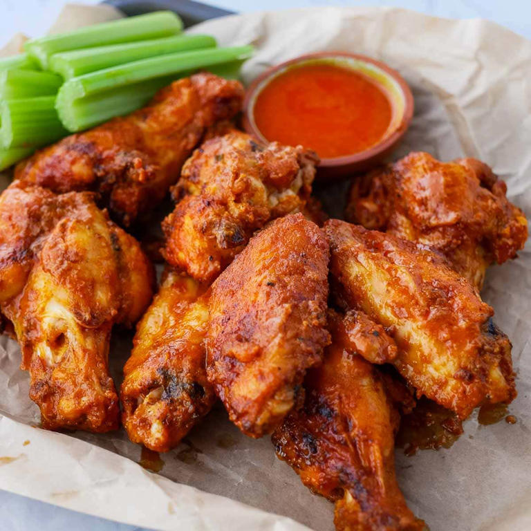 7 Finger-Lickin' Good Air Fryer Wing Recipes For The Big Game