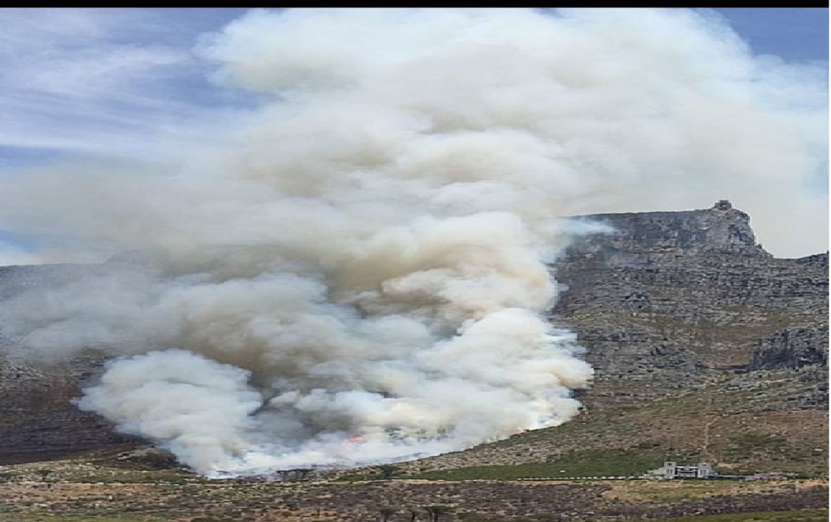 sanparks gives update on table mountain national park fires