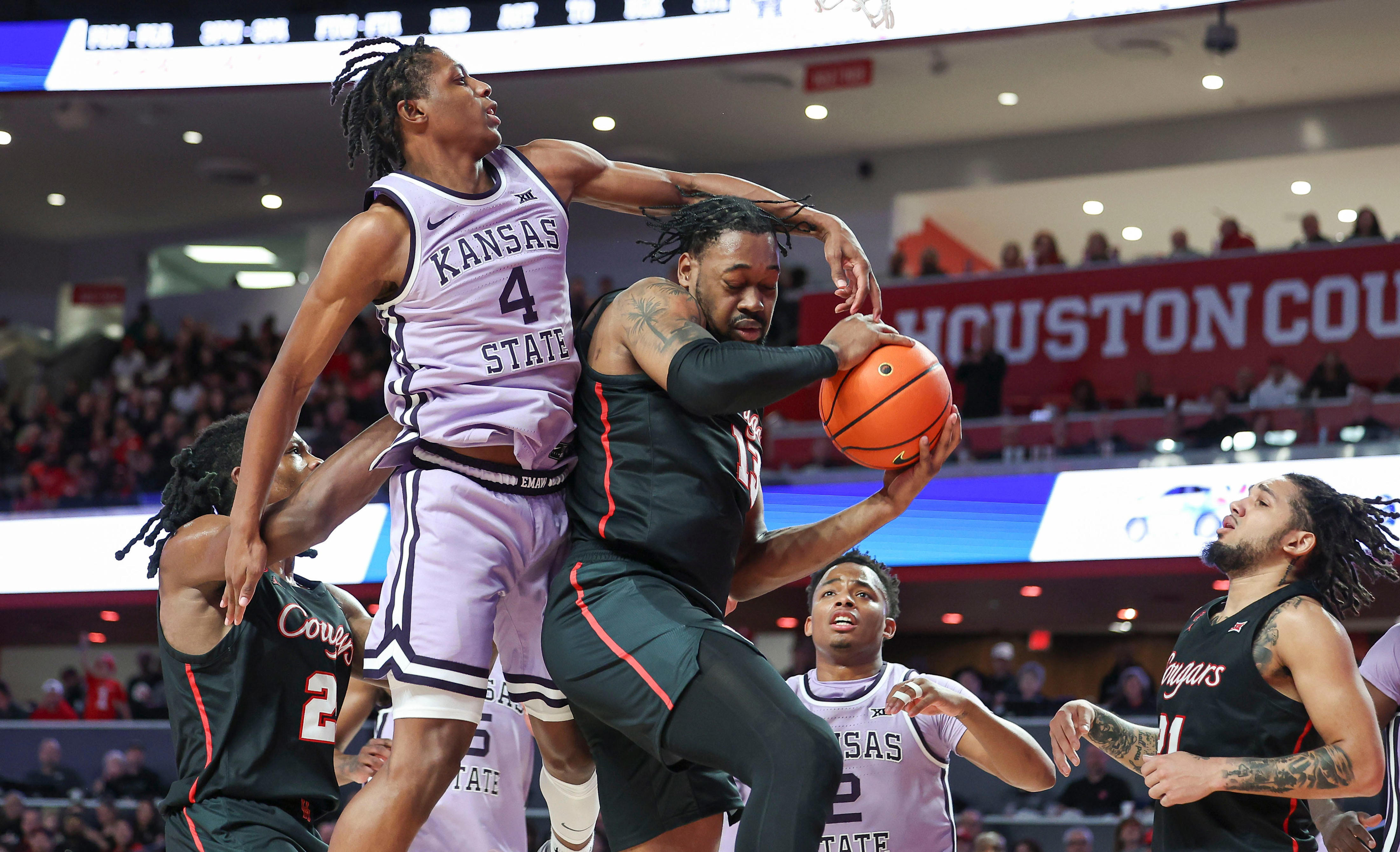 Houston's Defense Never Let Kansas State Basketball Off The Mat In 74 ...