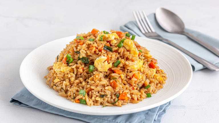 Why You Shouldn't Make Fried Rice With Fresh Cooked Rice