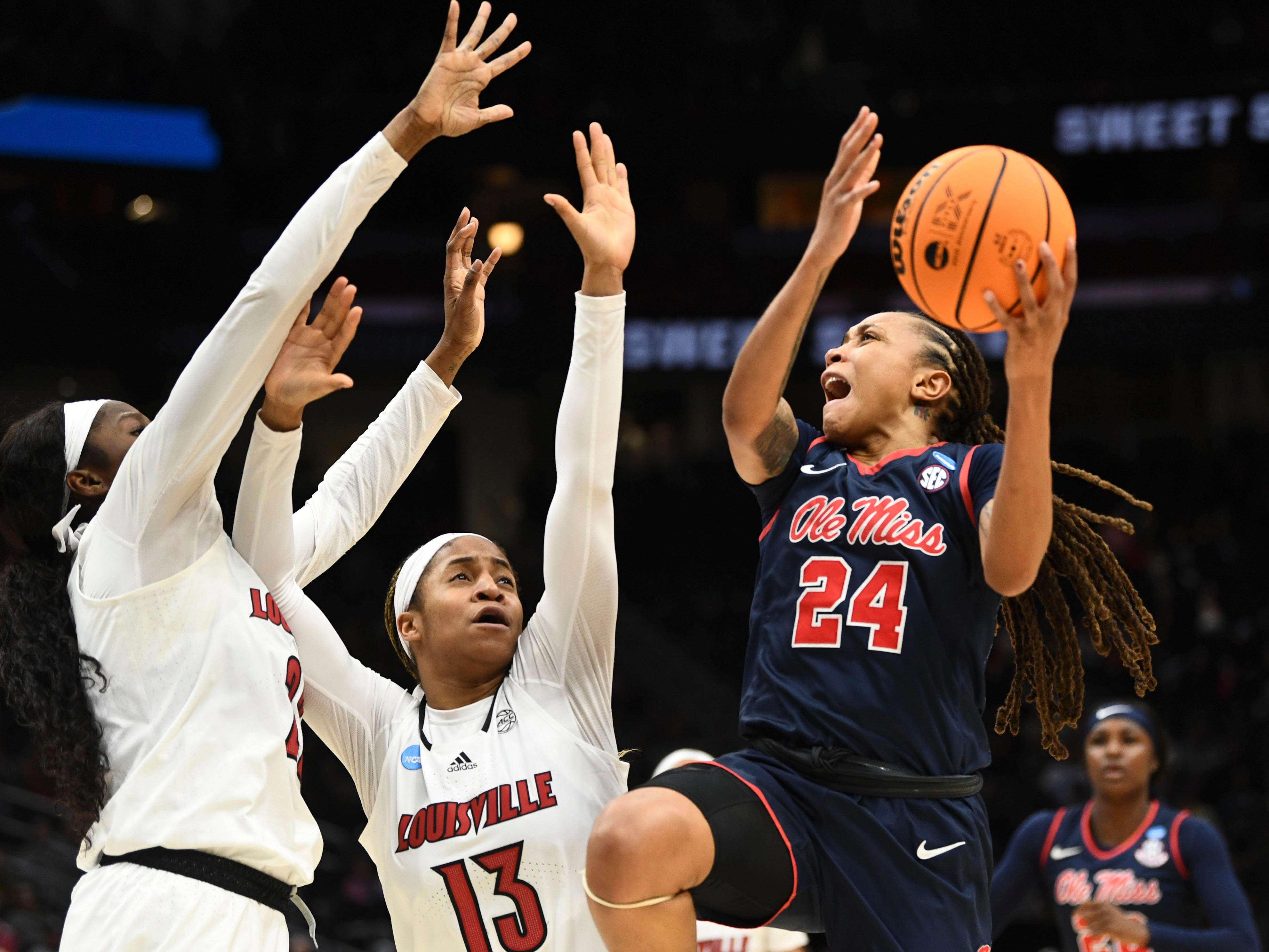 Ole Miss Women's Basketball Live Score Updates Vs No. 1 South Carolina ...