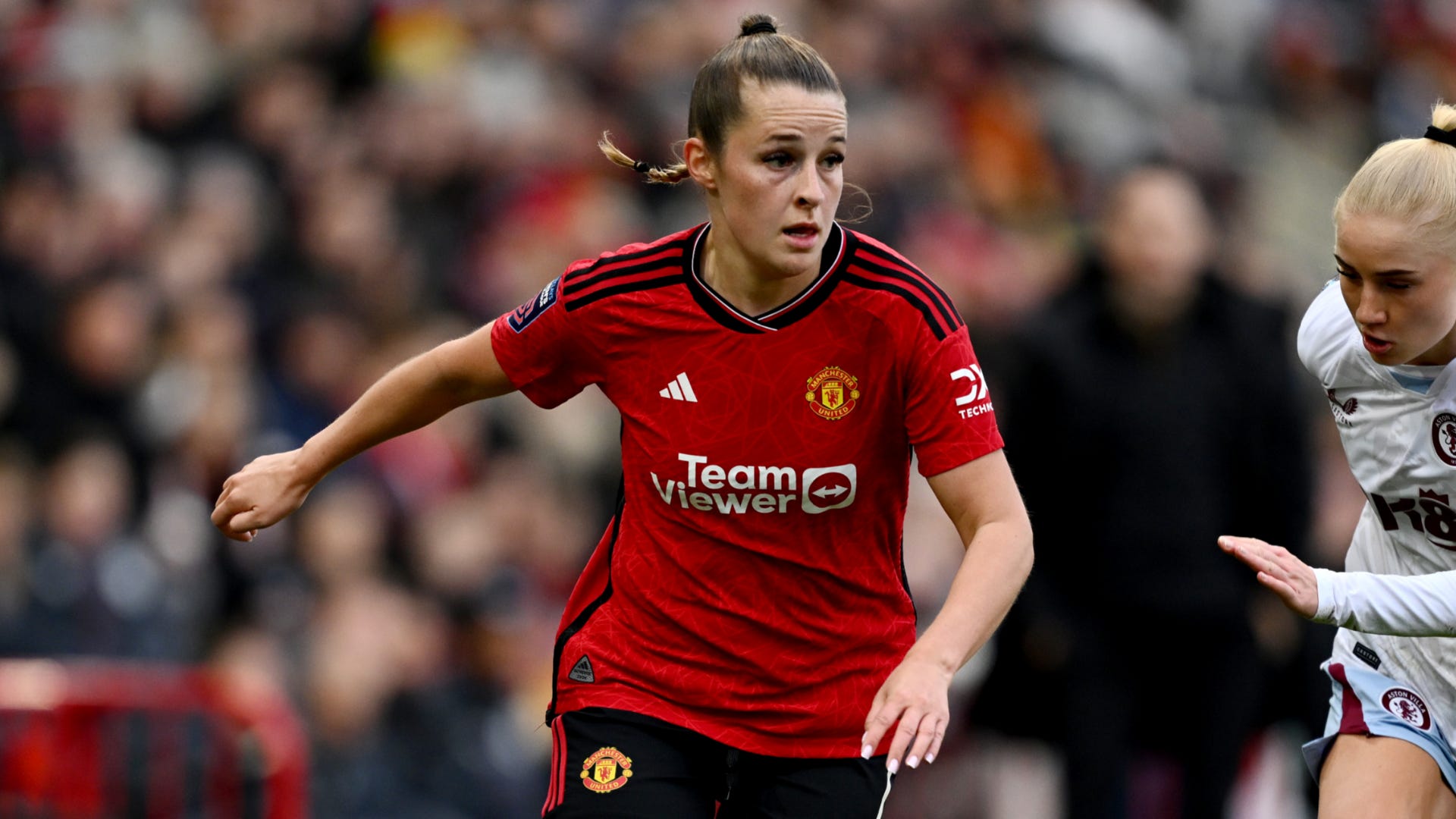 Ella Toone Makes Manchester United History! Lionesses Star Brings Up ...