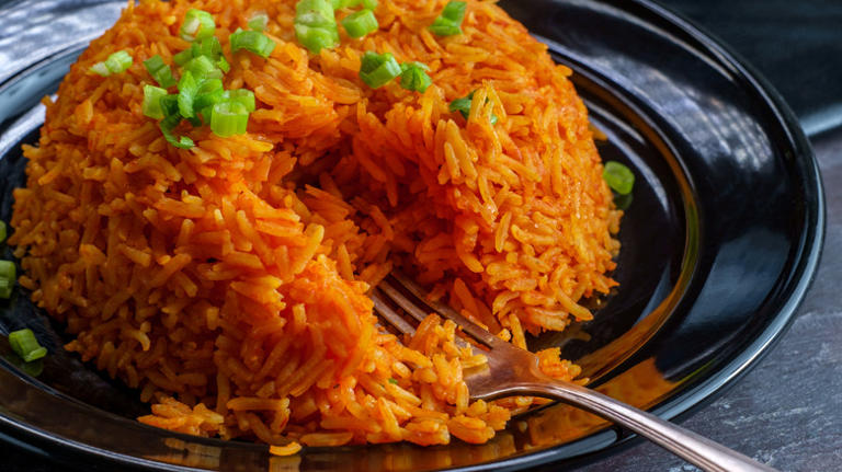 Sazón Is The Puerto Rican Staple That You Need For Spiced-Up Rice