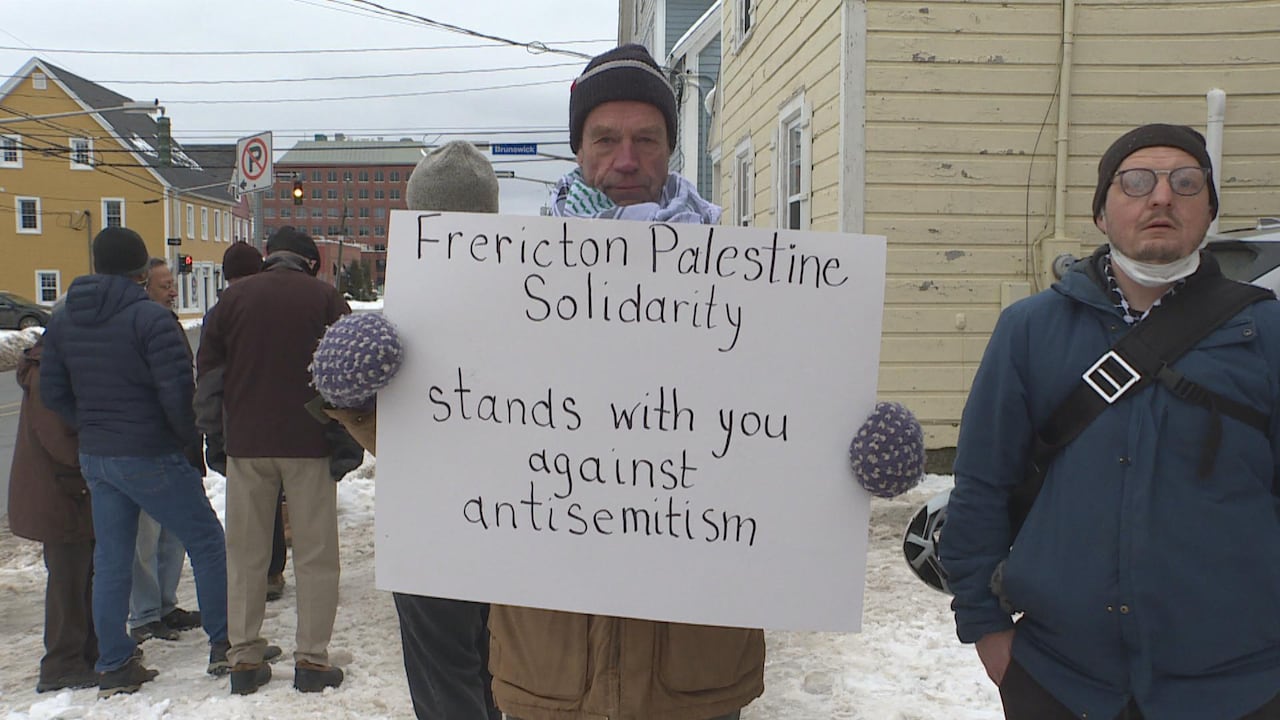 community unites to support vandalized fredericton synagogue