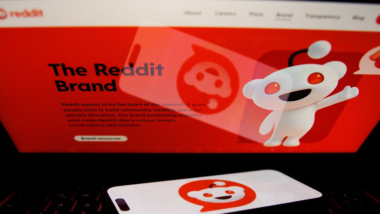 Reddit Aiming For $6.5B Valuation In Long-awaited IPO