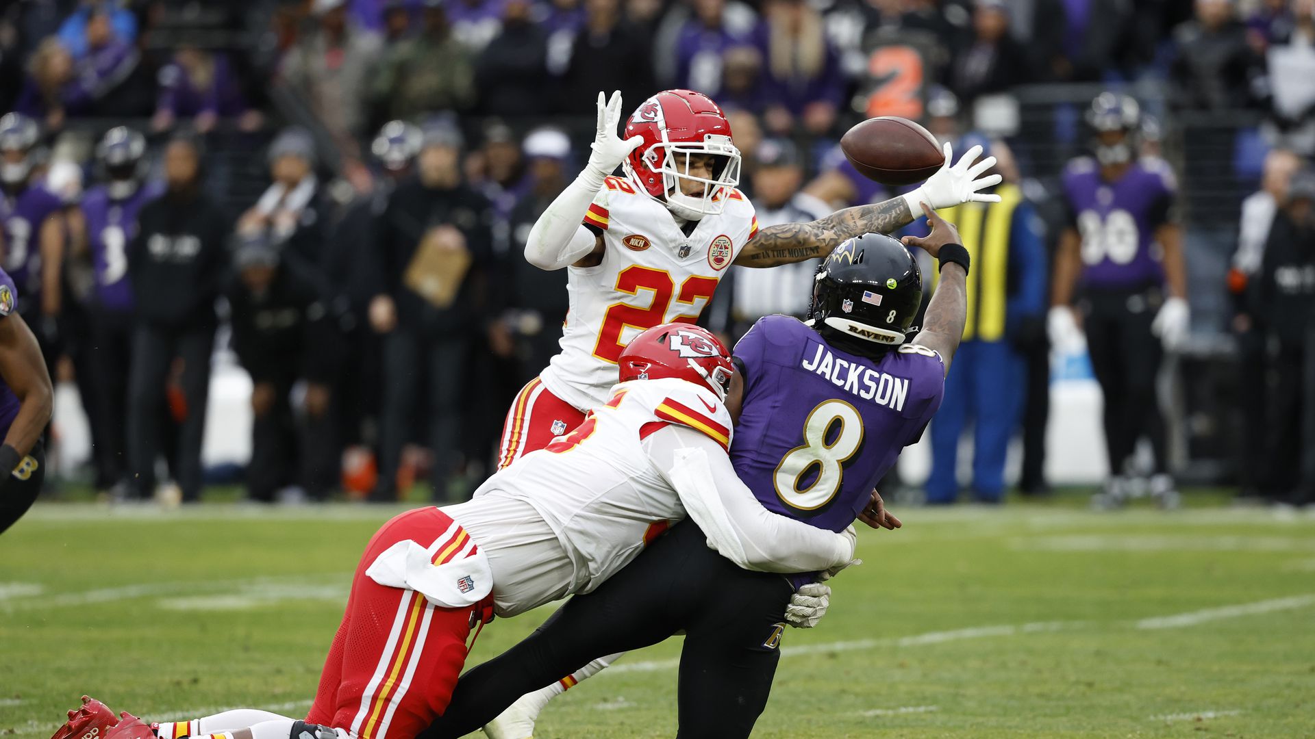 the chiefs’ improved defense sets them apart from other patrick mahomes teams