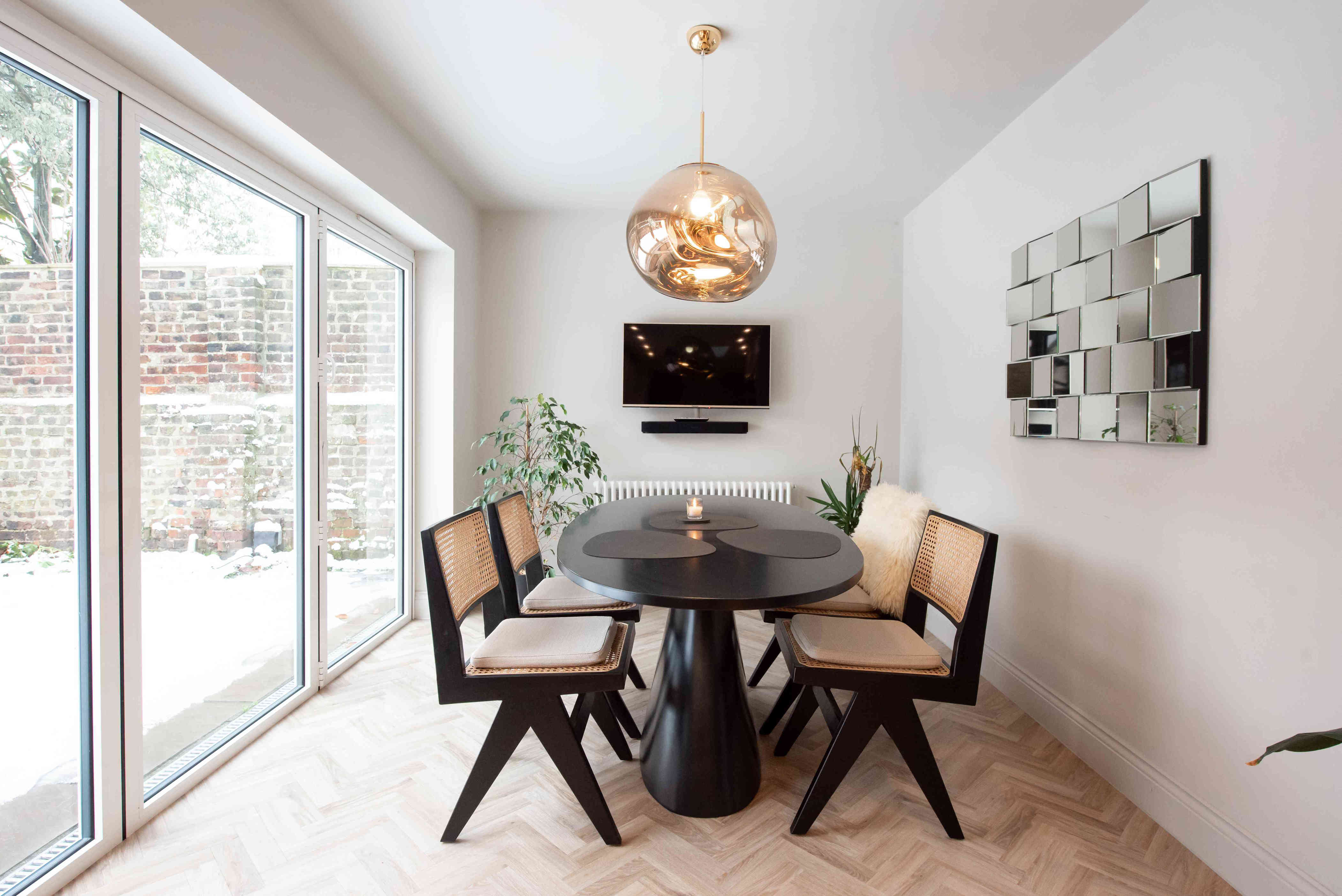 7-dining-room-design-mistakes-to-avoid-making-according-to-designers